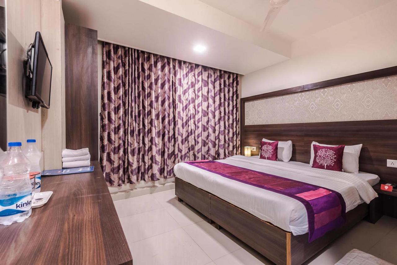 Hotel Veer Residency Panvel Εξωτερικό φωτογραφία
