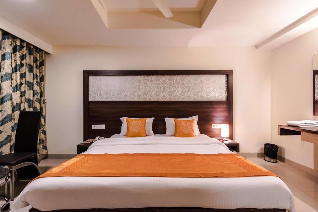 Hotel Veer Residency Panvel Εξωτερικό φωτογραφία