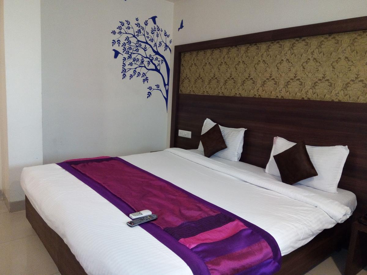 Hotel Veer Residency Panvel Εξωτερικό φωτογραφία