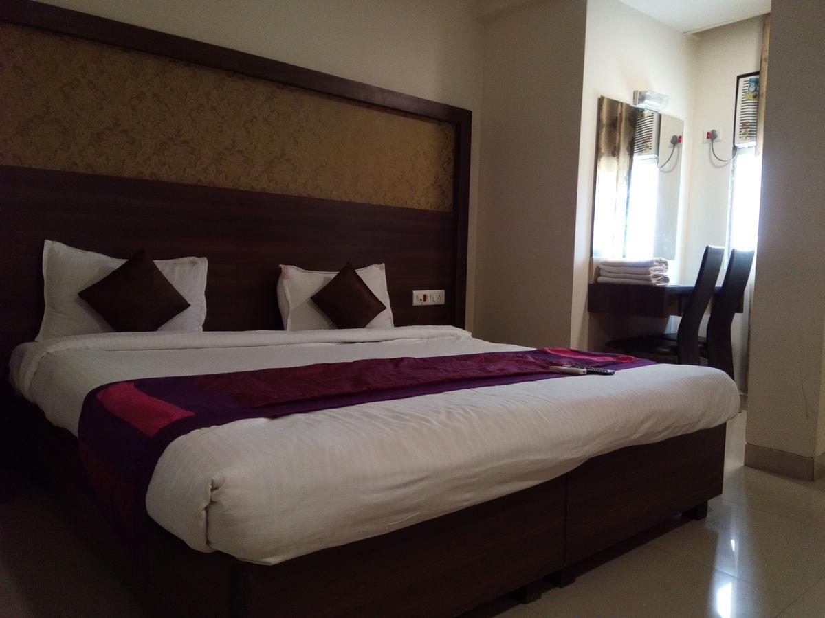 Hotel Veer Residency Panvel Εξωτερικό φωτογραφία